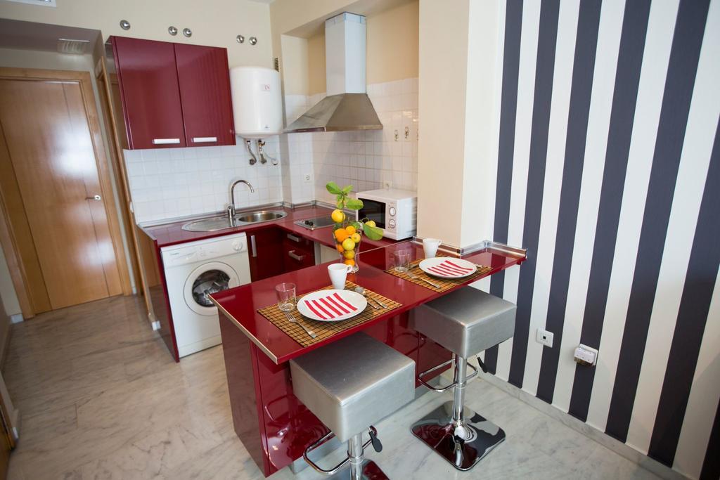 Ab Dominicum Apartamentos Малага Номер фото